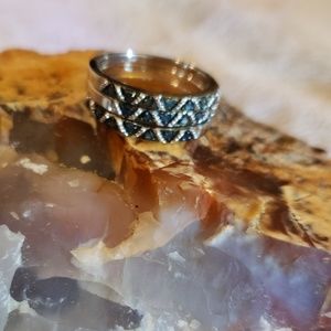 Blue diamond stacking rings